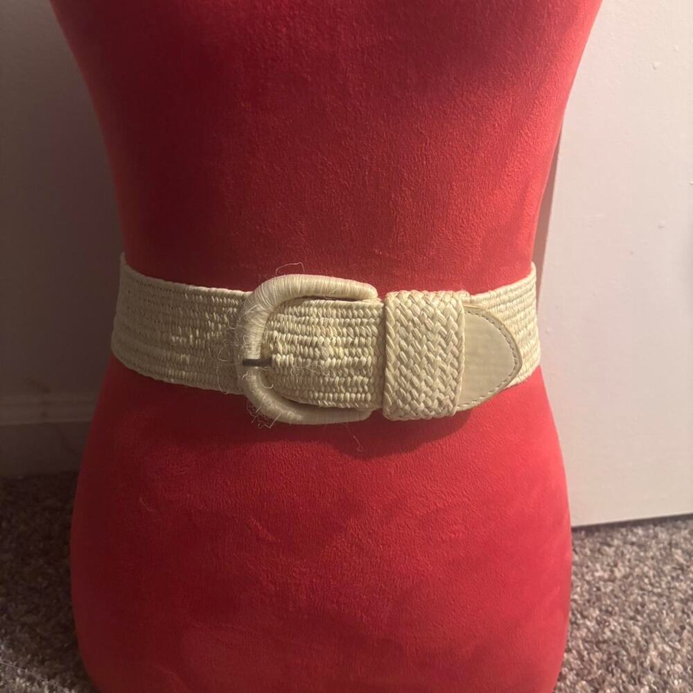 Vintage cream and white adjustable
